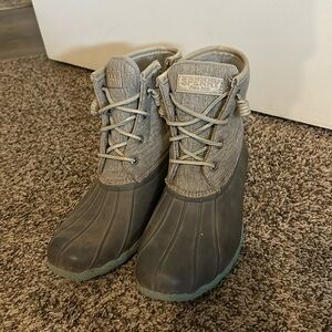 Sperry duck boots